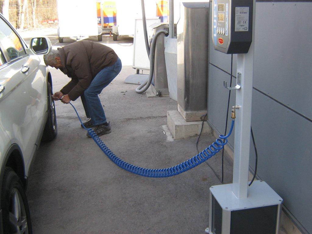 Första kunden anländer 30 sekunder senare